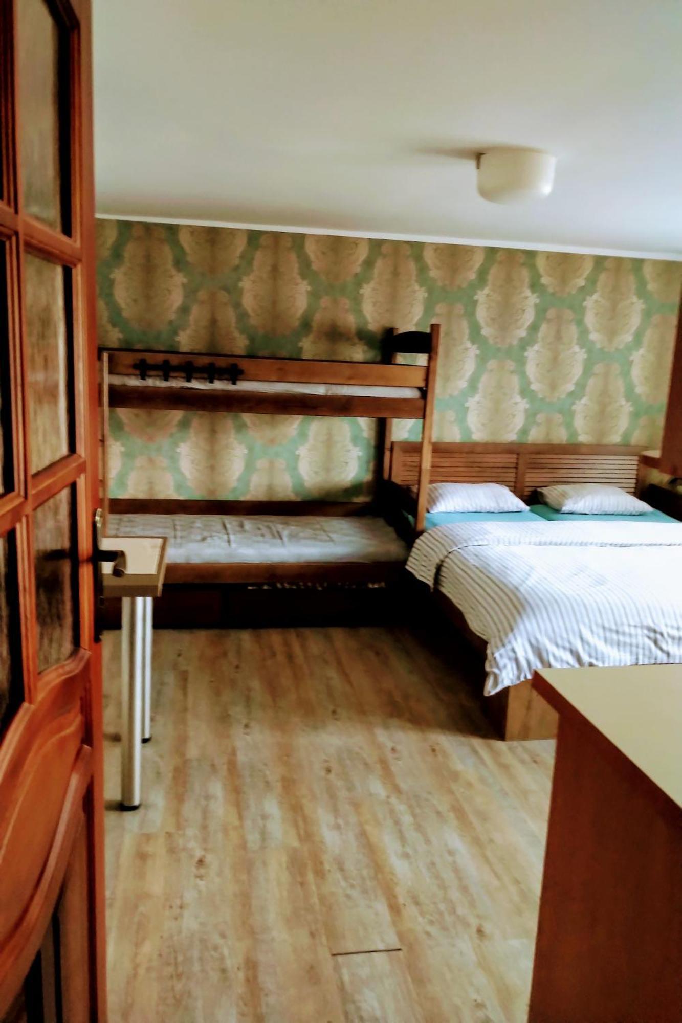 Apartment Eskadra Горні-Мала-Упа Номер фото